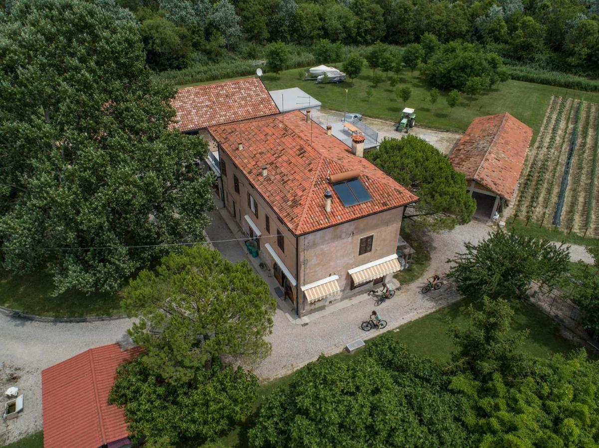 Agriturismo Valle Ca' Del Lovo Carlino Buitenkant foto